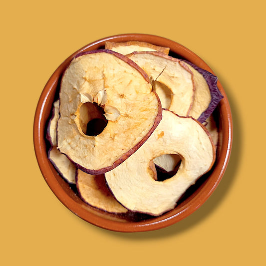 Getrocknete Apfelringe mit Schale